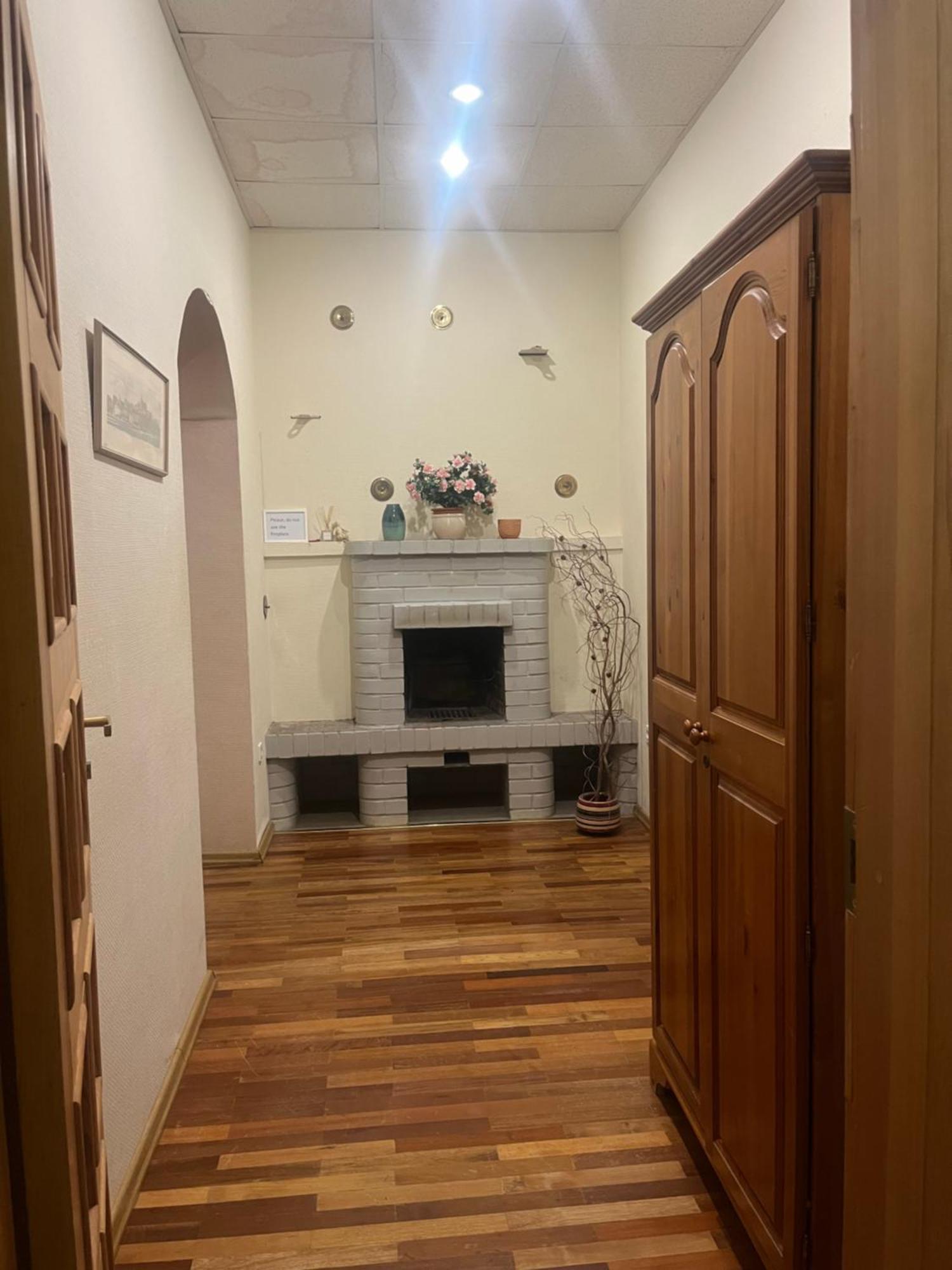 Antique Aparment In Old Town Lejlighed